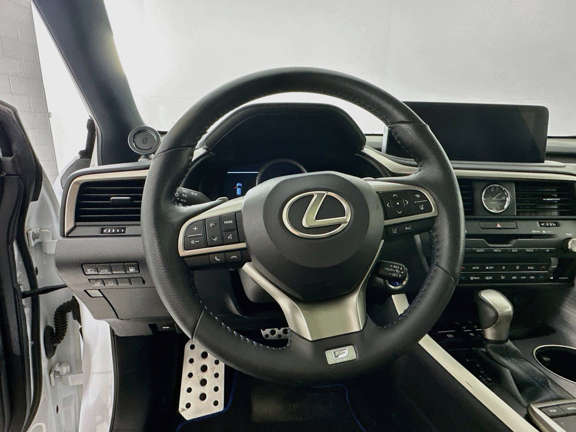 Used 2021 Lexus RX 450h F Sport w/ Special Edition AWD/4WD image 12