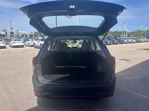 Used 2023 Subaru Forester AWD/4WD image 7