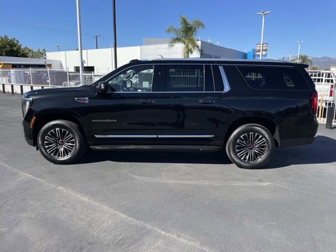 Used 2026 GMC Yukon XL Elevation image 8