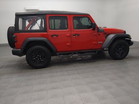Used 2018 Jeep Wrangler Unlimited Sport AWD/4WD image 10