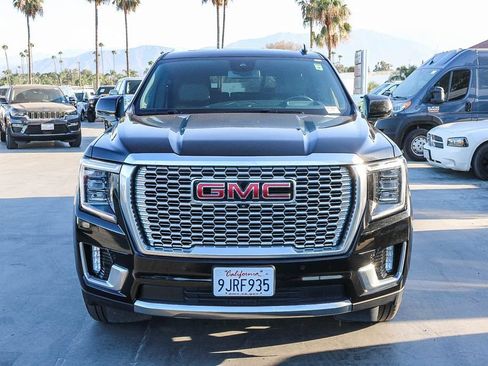 Used 2024 GMC Yukon XL Denali AWD/4WD image 3