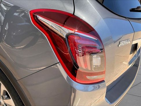 Used 2019 Buick Encore Preferred FWD image 27