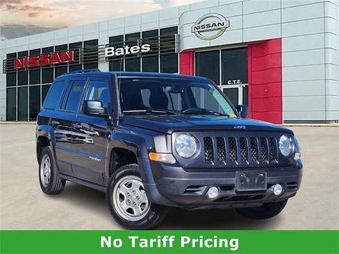 Used 2016 Jeep Patriot Sport image 1