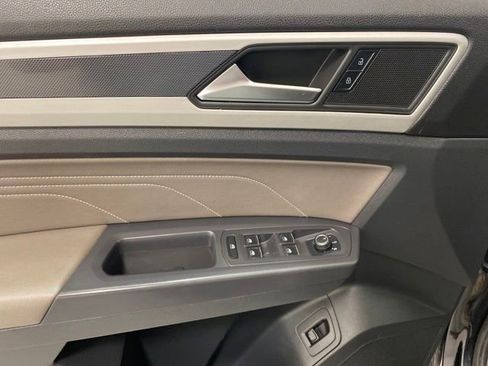 Used 2021 Volkswagen Atlas Cross Sport SEL image 25