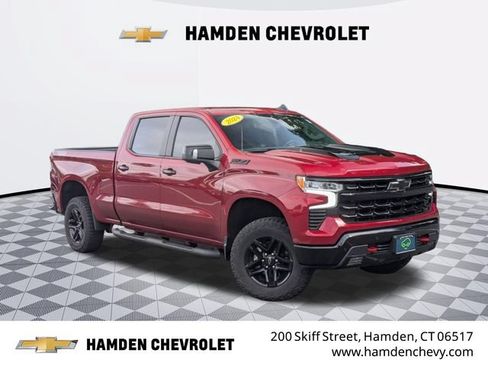 Used 2024 Chevrolet Silverado 1500 LT Trail Boss w/ LT Trail Boss Premium Package AWD/4WD image 1