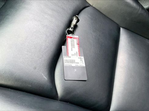 Used 2019 Tesla Model 3 Standard Range Plus image 14