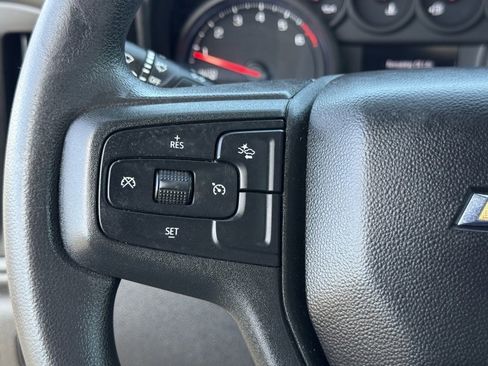 Used 2022 Chevrolet Silverado 1500 Custom image 22
