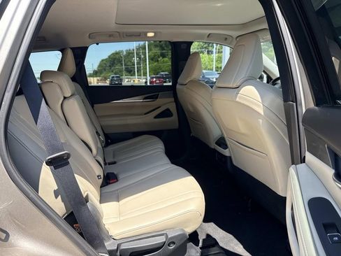 Used 2023 INFINITI QX60 Luxe w/ Cargo Package AWD/4WD image 21