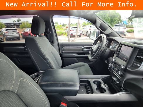 Used 2019 RAM 1500 Big Horn AWD/4WD image 11
