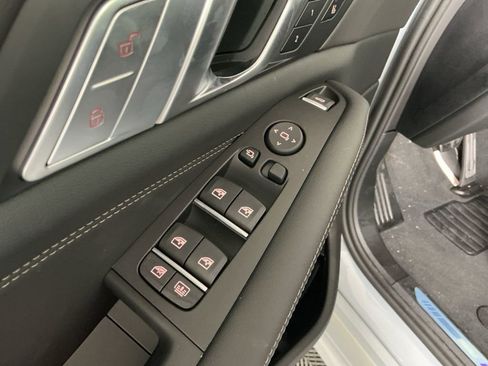 New 2026 BMW X7 xDrive40i AWD/4WD image 24