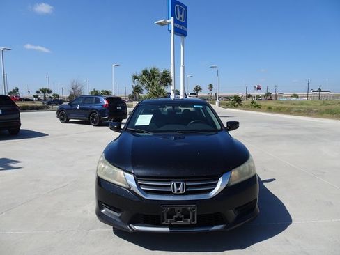 Used 2014 Honda Accord LX image 2