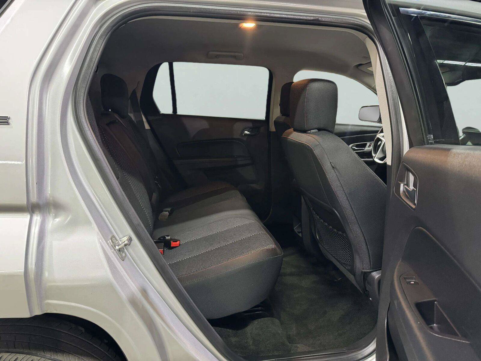 Used 2017 GMC Terrain SLE w/ Convenience Package FWD image 29