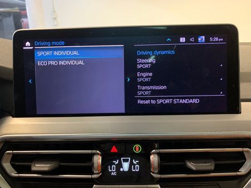 Used 2023 BMW X4 xDrive30i w/ M Sport Package AWD/4WD image 41
