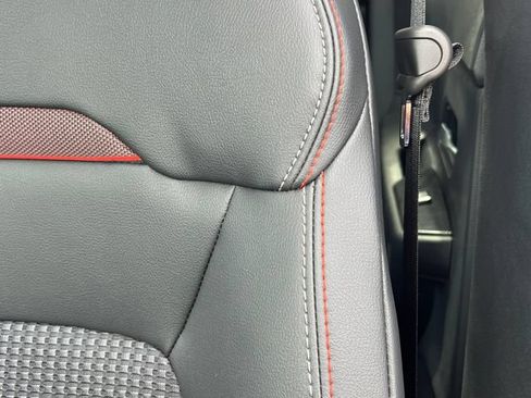 New 2026 Nissan Kicks SR w/ Cold Weather Package FWD image 10