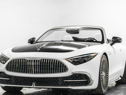 Used 2026 Mercedes-Benz Maybach SL 680 image 5