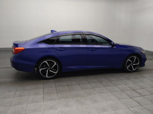 Used 2018 Honda Accord Sport image 10