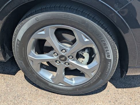 Used 2023 Ford Escape ST-Line FWD image 4