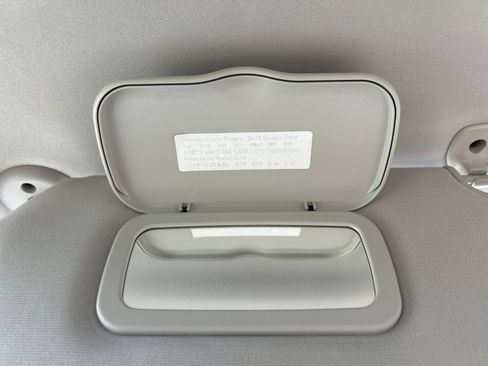 Used 2013 Dodge Grand Caravan SXT w/ UConnect Hands-Free Group FWD image 35