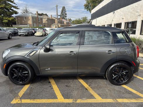 Used 2014 MINI Cooper Countryman S w/ Cold Weather Package image 18