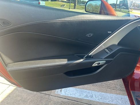 Used 2015 Chevrolet Corvette Stingray w/ Carbon Flash Badge Package image 14