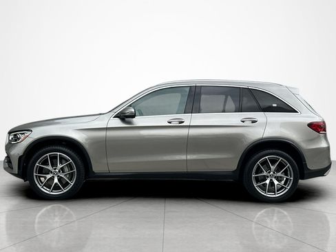 Used 2022 Mercedes-Benz GLC 300 image 2