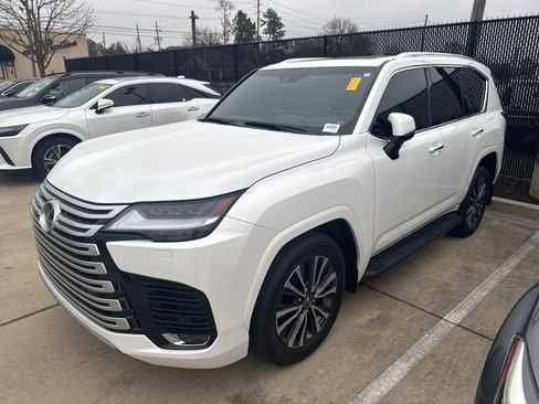 Used 2024 Lexus LX 600 4WD w/ Interior Upgrade Package image 4