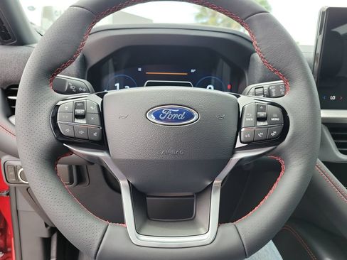 New 2026 Ford Explorer ST-Line w/ ST-Line Street Pack RWD image 18