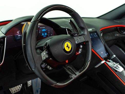 Certified 2025 Ferrari Roma Spider RWD image 5