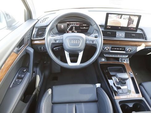 Used 2023 Audi Q5 2.0T Premium Plus image 19