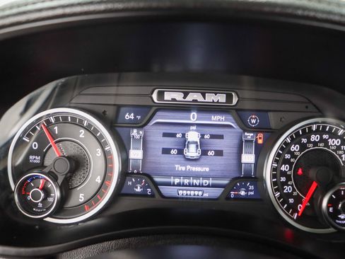 Used 2024 RAM 2500 Laramie AWD/4WD image 15