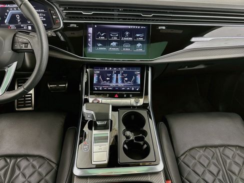 Used 2024 Audi SQ8 Premium Plus w/ Executive Package AWD/4WD image 11