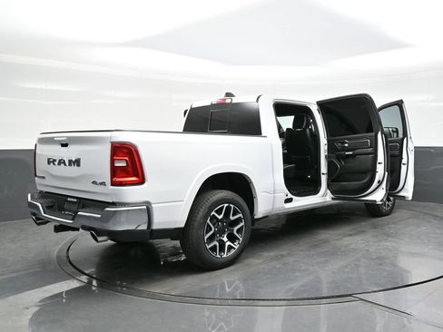 Used 2025 RAM 1500 Laramie AWD/4WD image 47