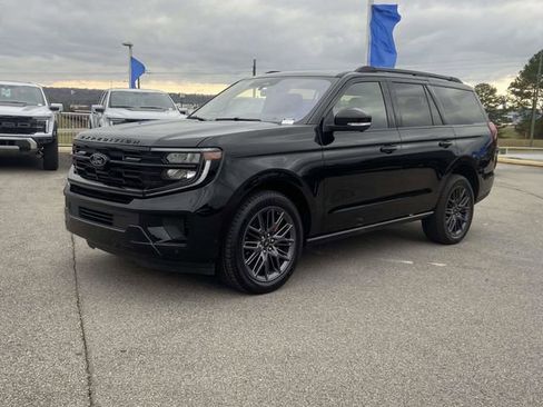 New 2025 Ford Expedition Platinum w/ Stealth Performance Package image 5