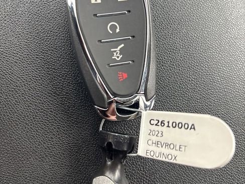 Used 2023 Chevrolet Equinox LT FWD image 29