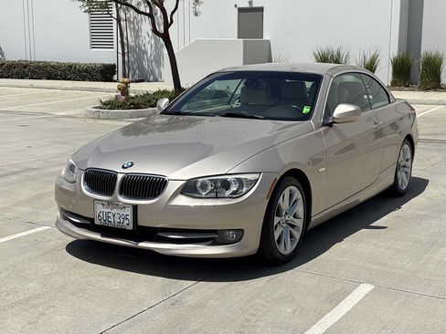 Used 2012 BMW 328i Convertible RWD image 9