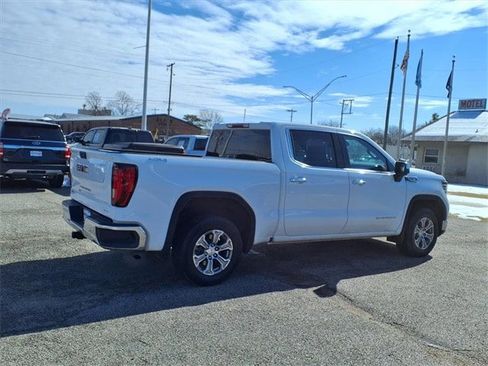 Used 2025 GMC Sierra 1500 SLT image 22
