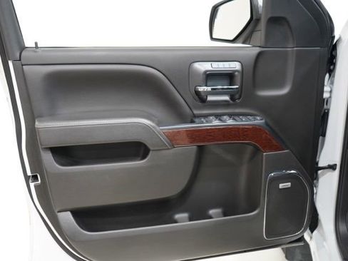 Used 2018 GMC Sierra 1500 SLT image 18