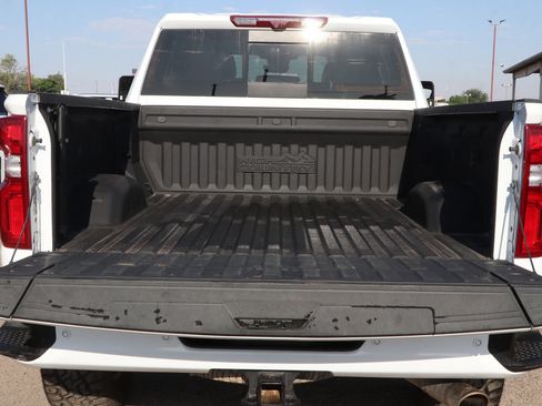 Used 2024 Chevrolet Silverado 2500 High Country w/ Technology Package AWD/4WD image 30