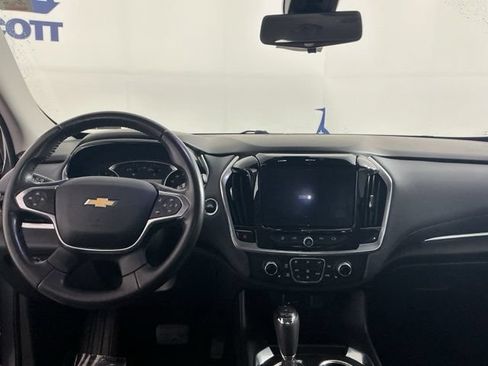 Used 2020 Chevrolet Traverse LT w/ LT Premium Package AWD/4WD image 36