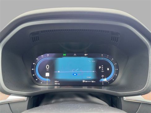 Used 2022 Volvo XC60 B5 Momentum image 20