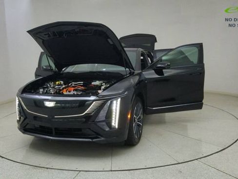 Used 2025 Cadillac Lyriq Sport AWD/4WD image 74