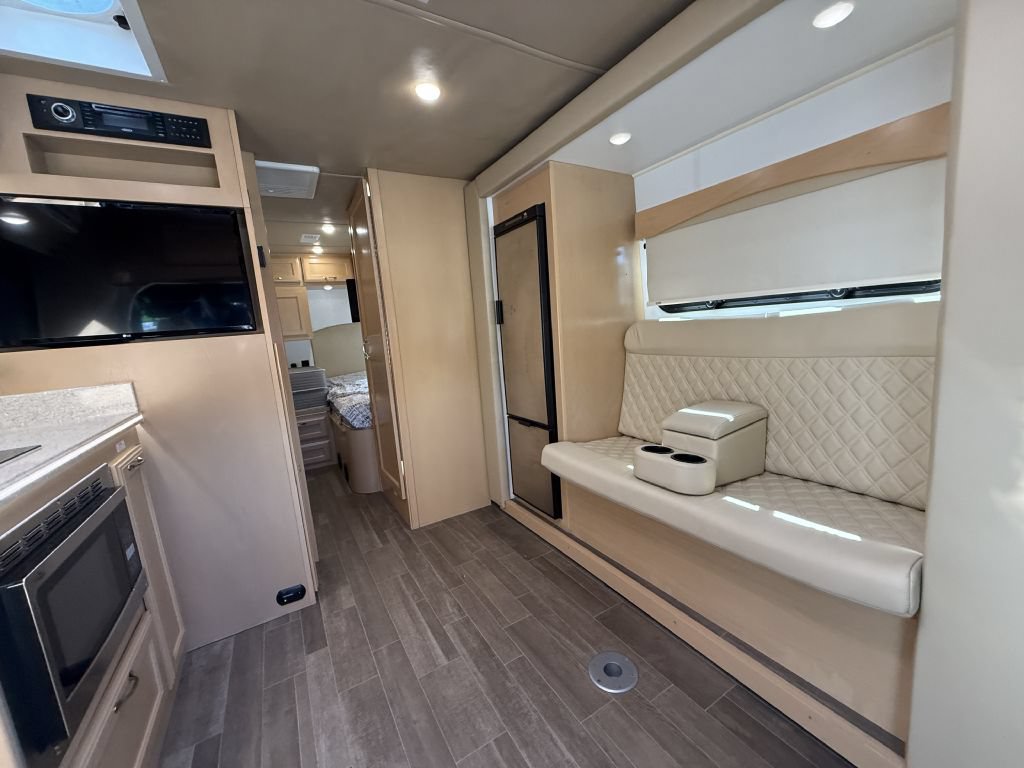 Used 2019 Mercedes-Benz Sprinter 170 image 82