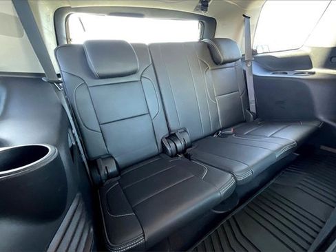 Used 2019 GMC Yukon Denali w/ Denali Ultimate Package image 30