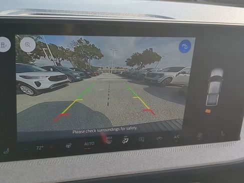 New 2025 Ford Maverick XLT w/ XLT Luxury Package image 21