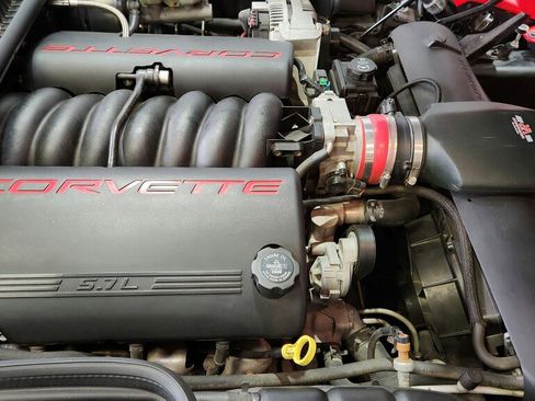 Used 2002 Chevrolet Corvette Coupe w/ Preferred Equipment Group2 image 26