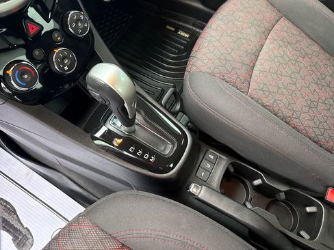 Used 2020 Chevrolet Sonic LT w/ Convenience Package image 30