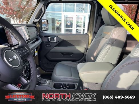 New 2026 Jeep Gladiator Mojave AWD/4WD image 3