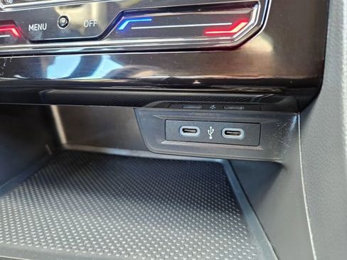 Used 2025 Volkswagen Jetta Sport image 28