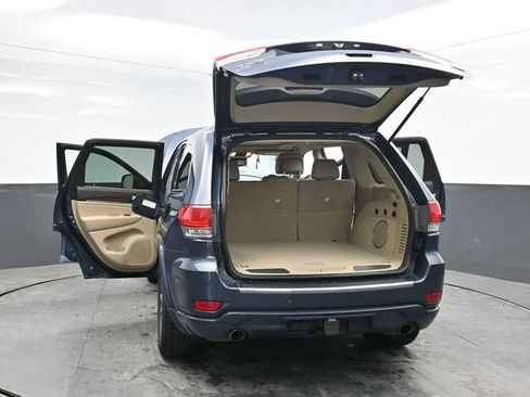Used 2020 Jeep Grand Cherokee Overland AWD/4WD image 52