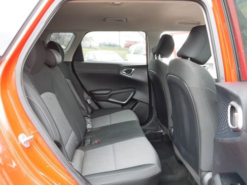 Used 2020 Kia Soul GT-Line FWD image 18